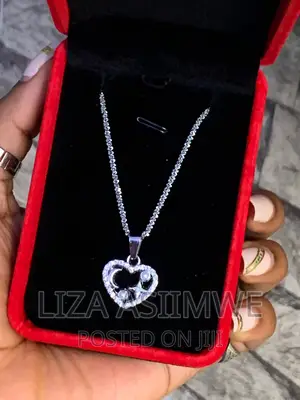 Lady’S Necklaces