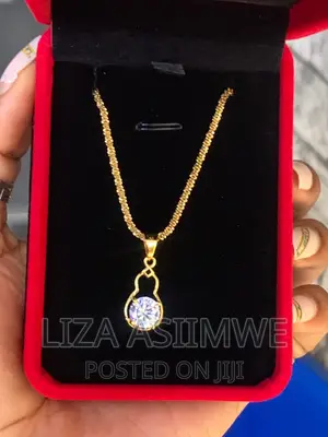 Lady’S Necklaces