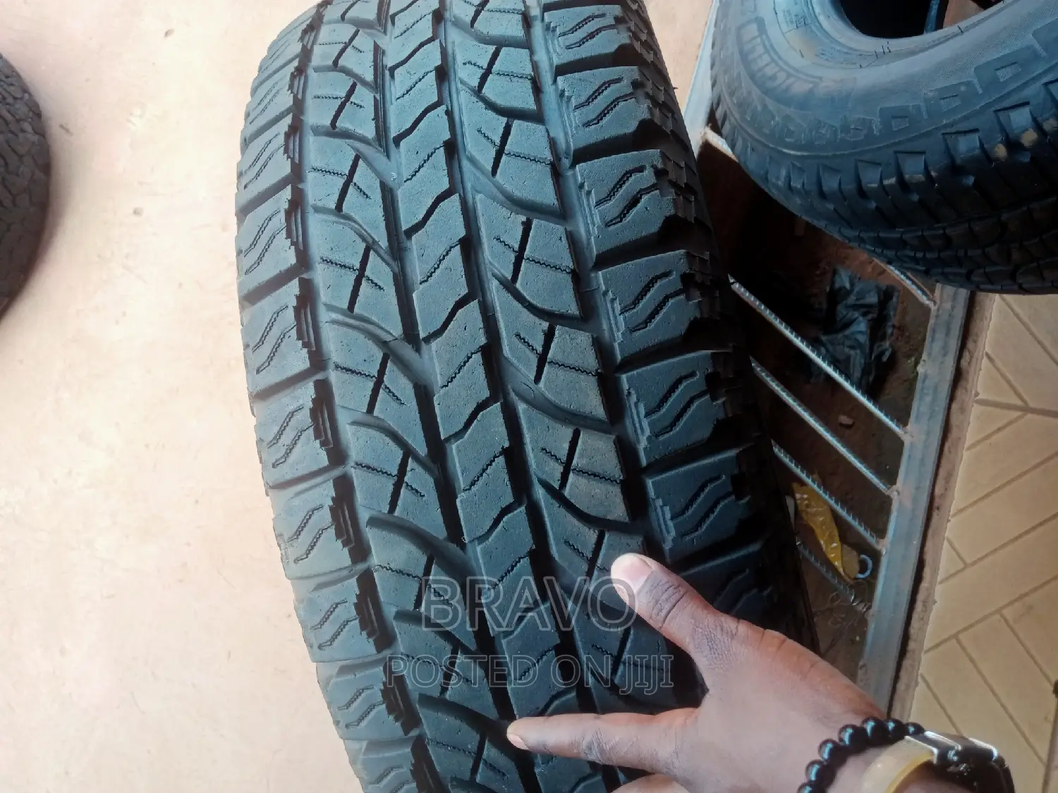 275/65r17 Yokohama for Ronado.