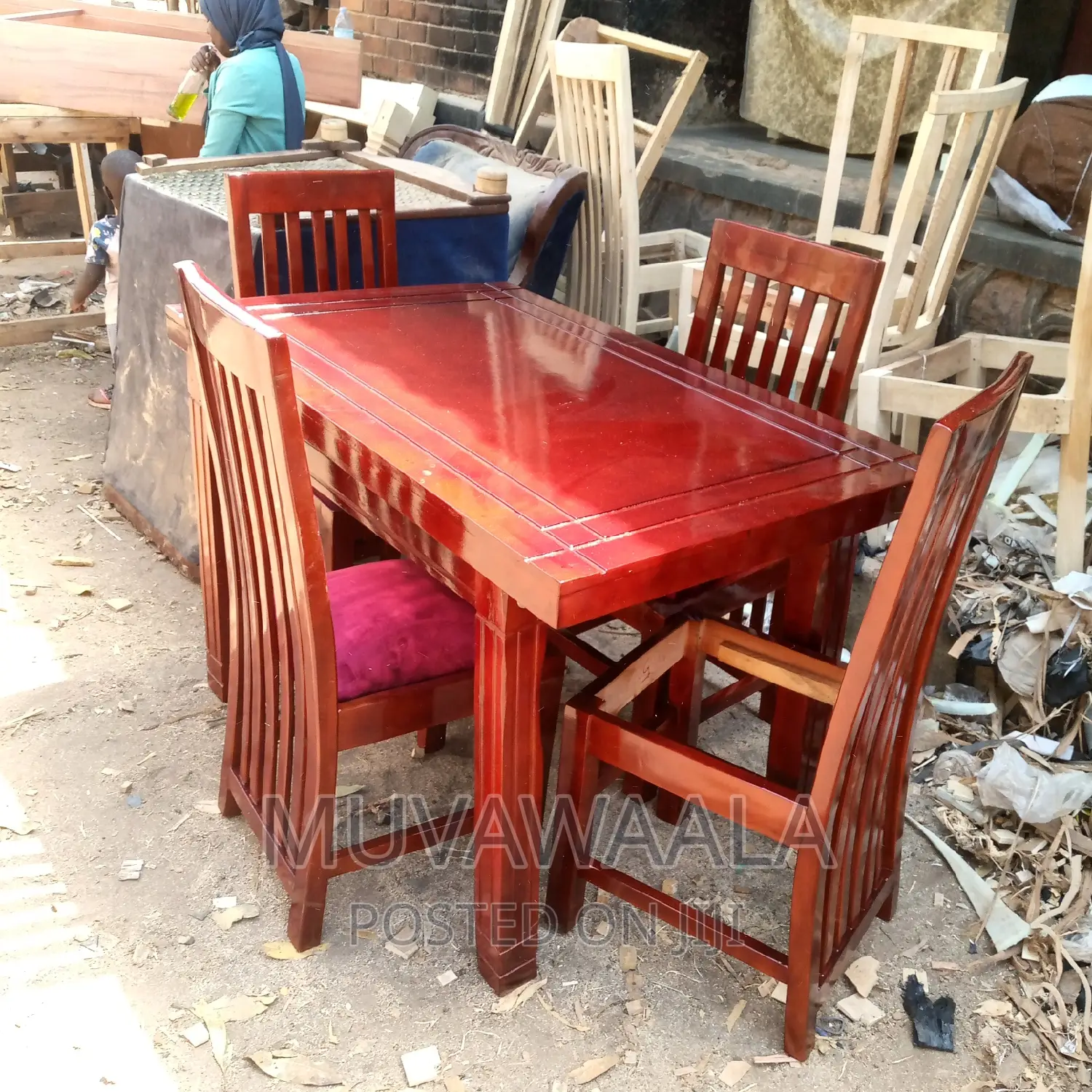 Dinning 4 Seaters