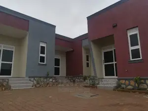 Photo - 5bdrm House in Buziga Konge, Central Division for sale
