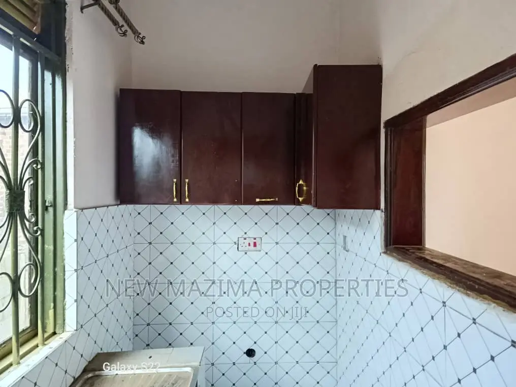 2bdrm House in Bulenga Near Forest, Division A for sale