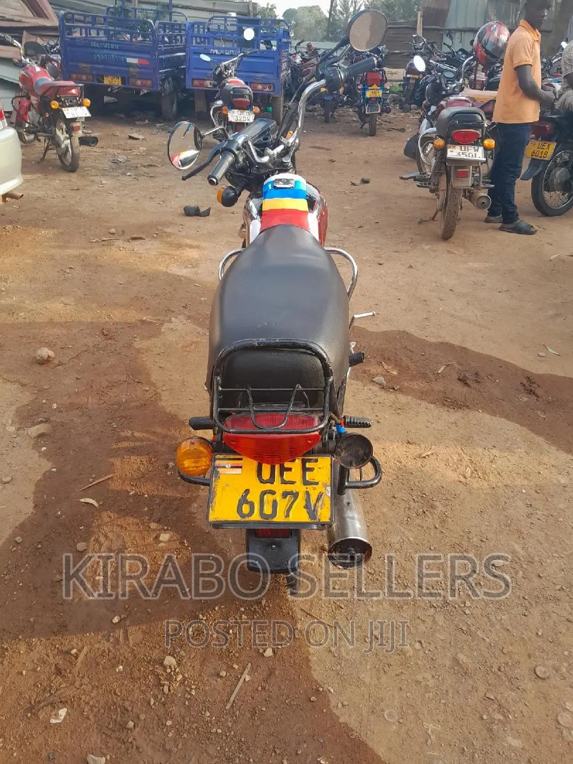 Bajaj Boxer 100 2018 Red