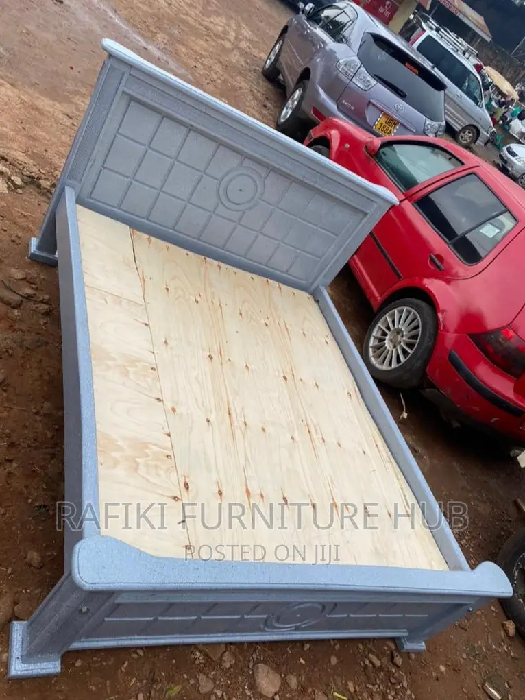 Tile Bed / 5by6 Bed / Wooden Bed / Good / Best Furniture