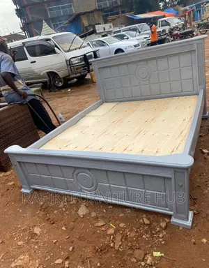 Tile Bed / 5by6 Bed / Wooden Bed / Good / Best Furniture