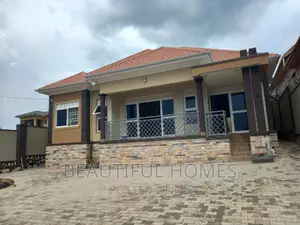 Furnished 4bdrm Bungalow in Kira for sale