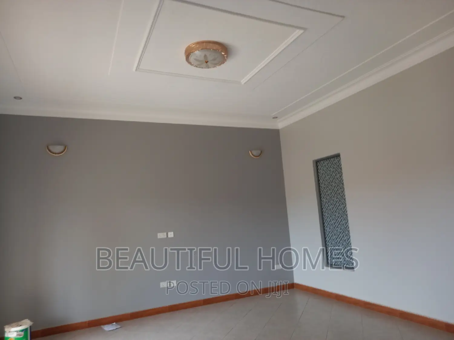 Furnished 4bdrm Bungalow in Kira for sale