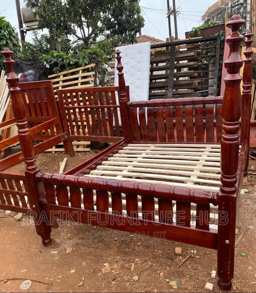 German Bed / 5by6 Bed / Wooden Bed / Good / Best Furniture
