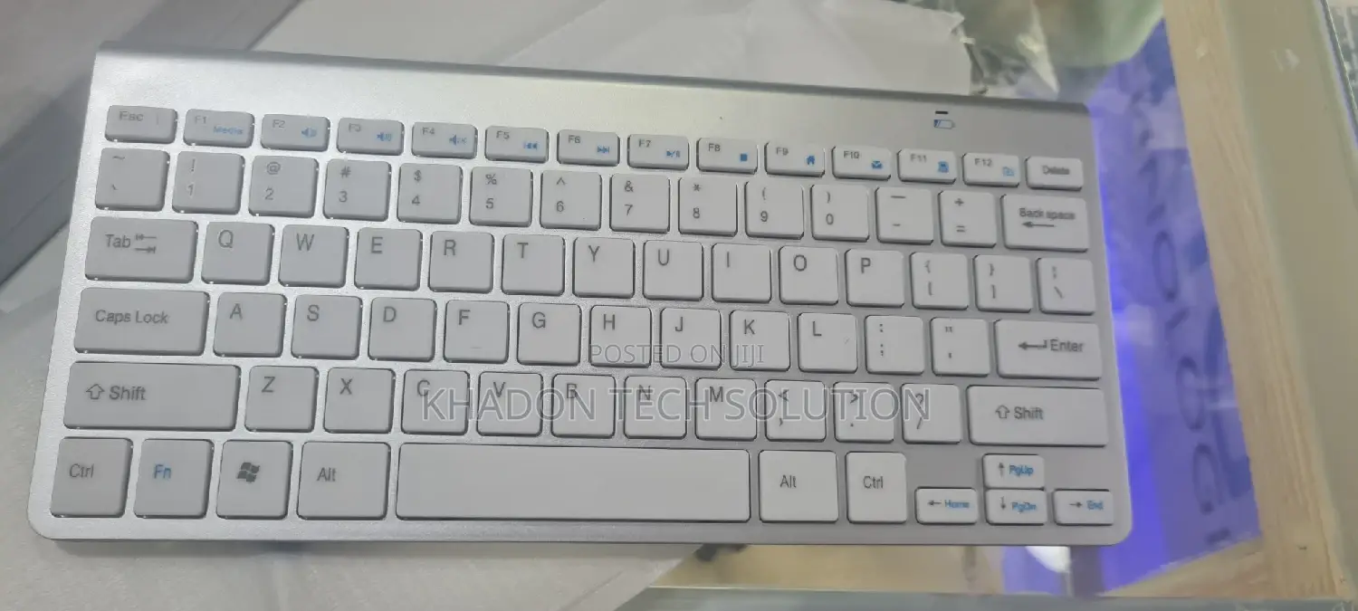 KB6001 White Wireless Keyboard