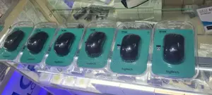 Unused M186 Logitech Mouse