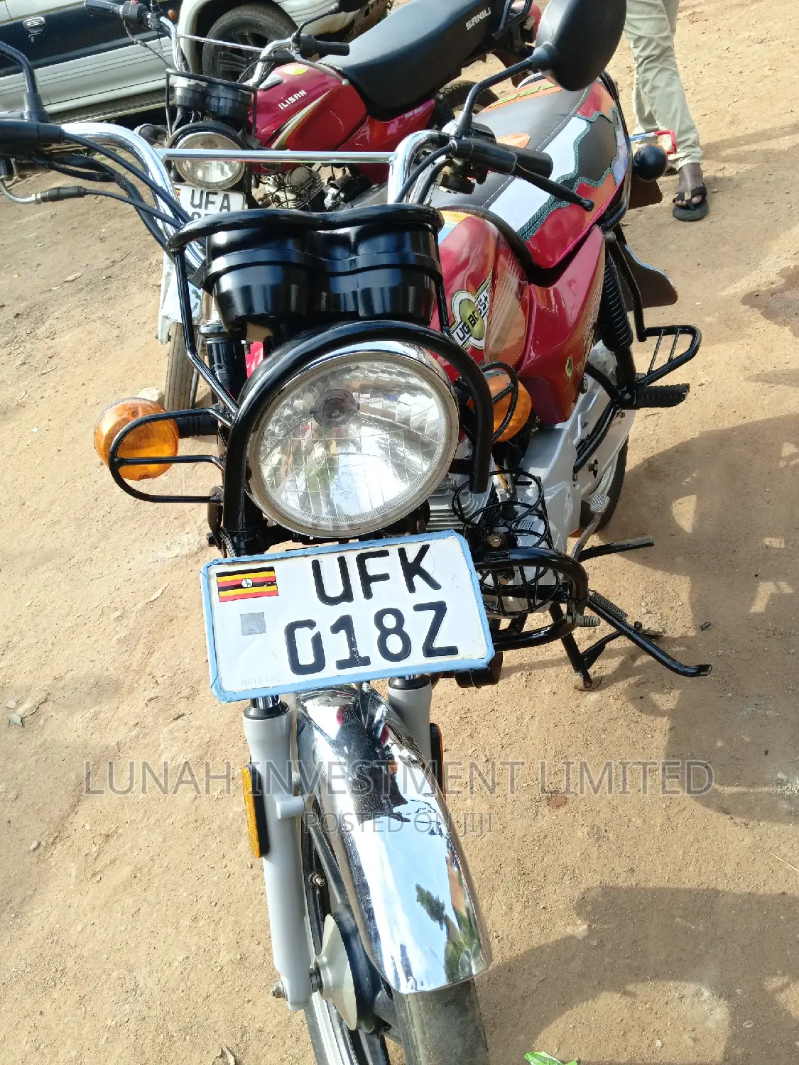 Bajaj Boxer BM100ES 2022 Red