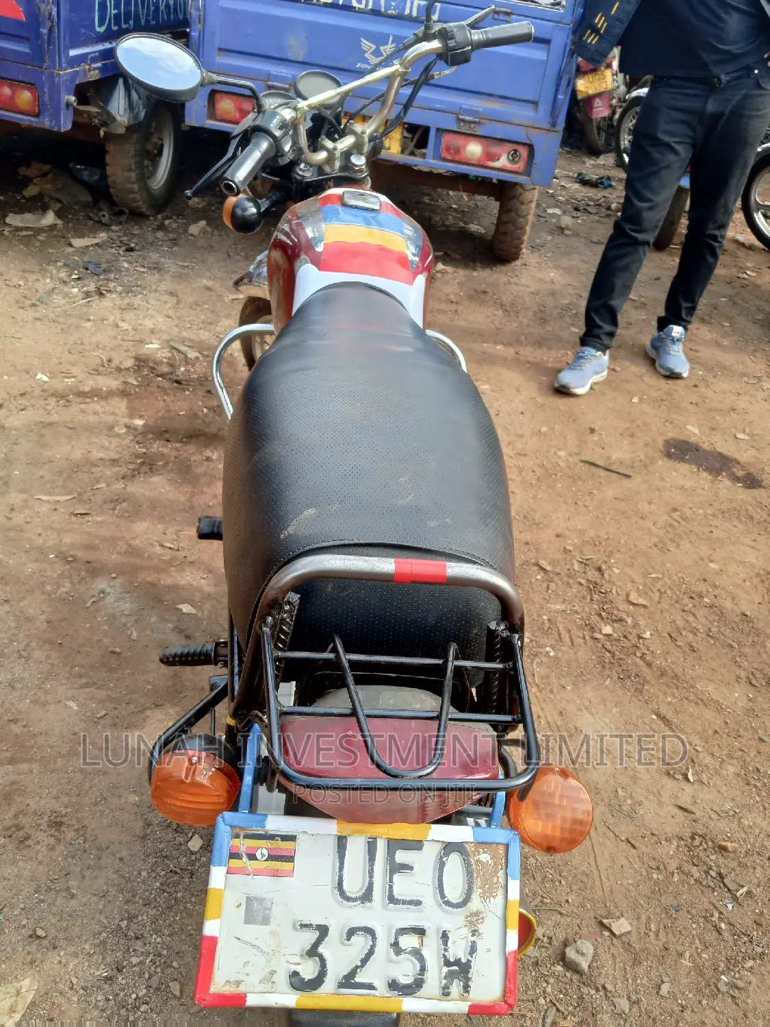 Bajaj Boxer 2022 Red