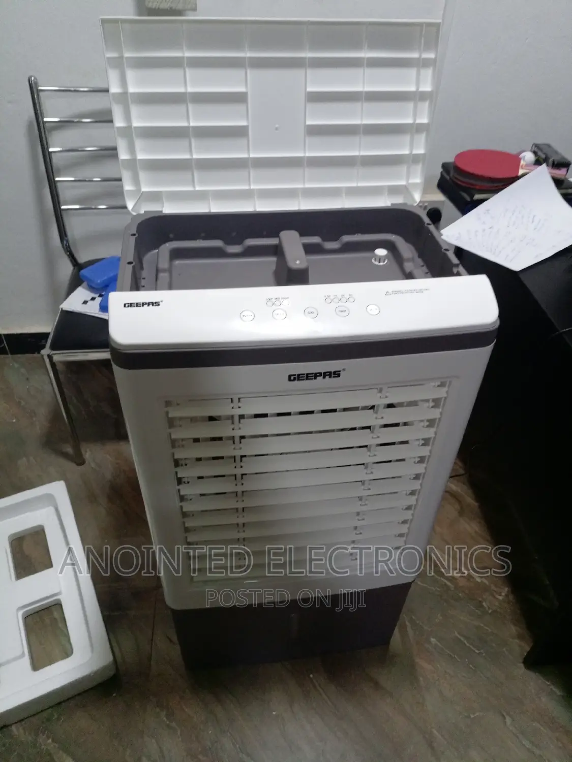 Geepas Air Cooler With a Remote