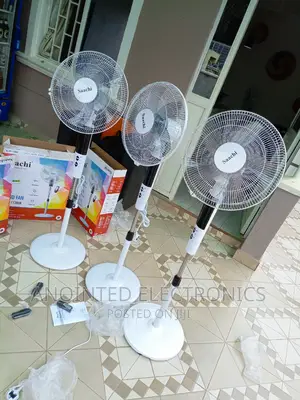 Stand Fans With a Remote