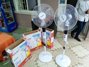 Sachi Stand Fans With a Remote Control