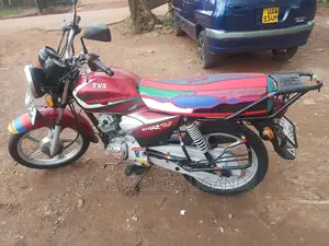 TVS HLX 125 2023 Red