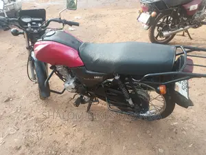 Yamaha Crux 2019 Red