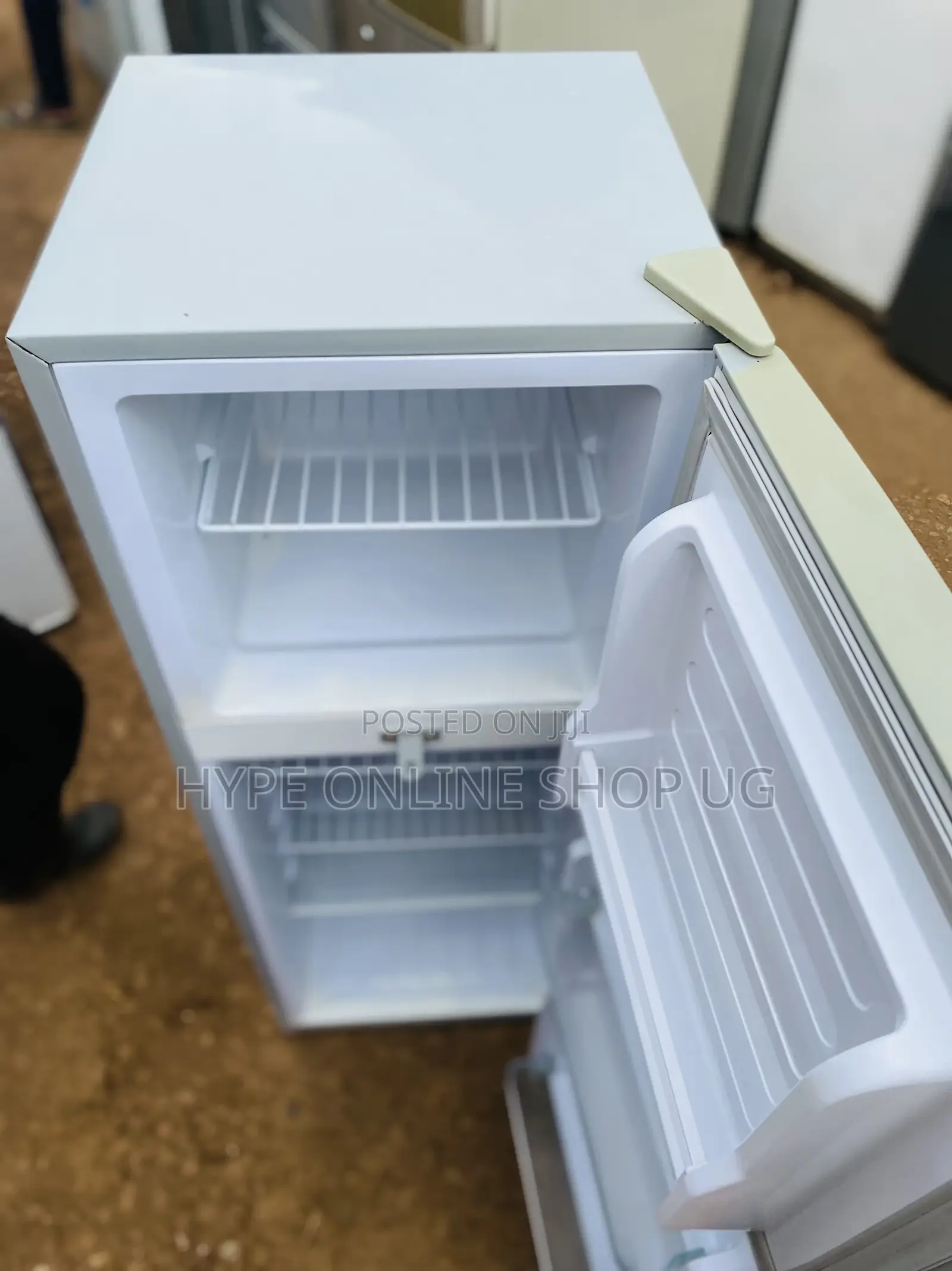 158L Adh Fridge