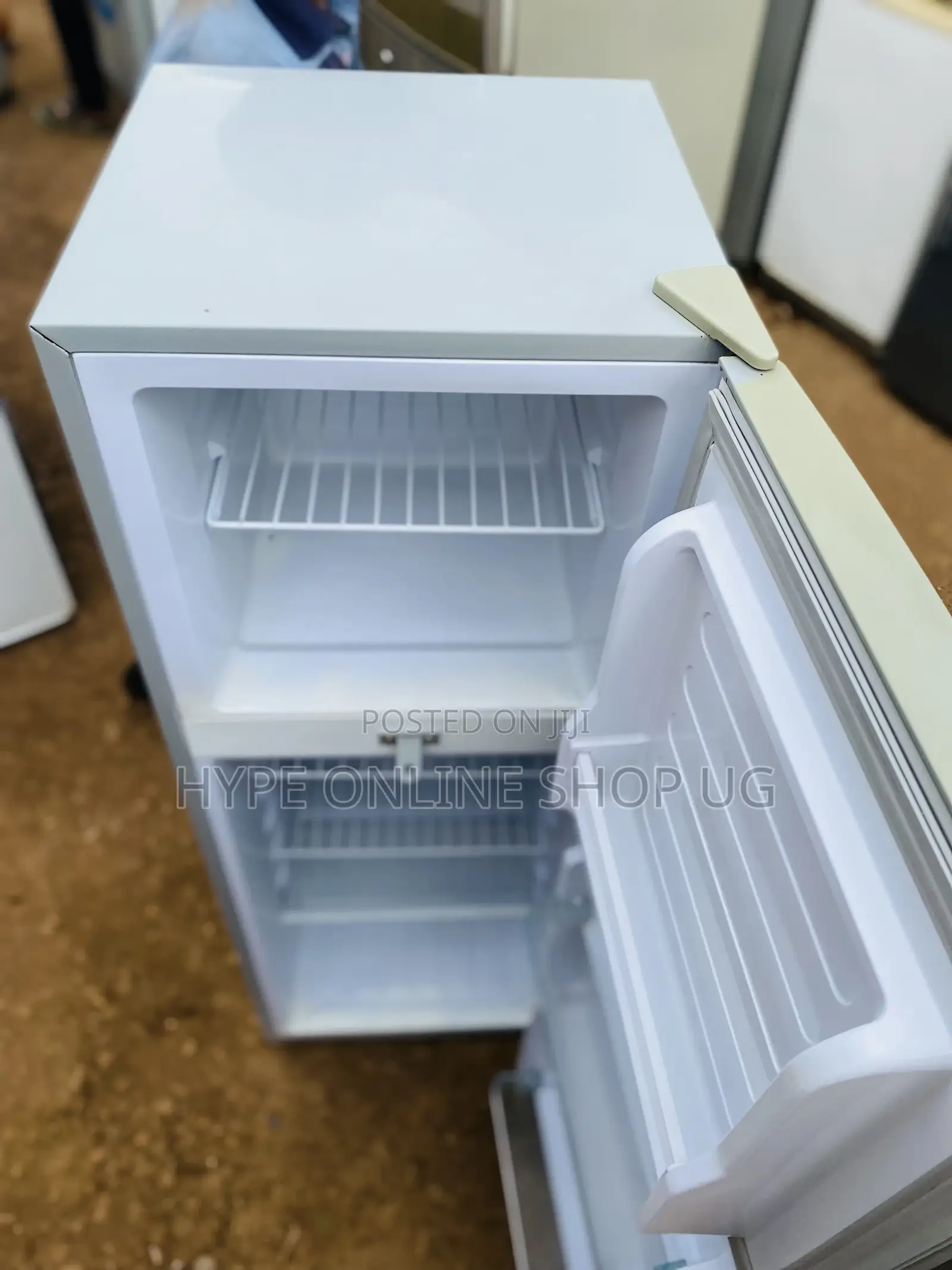 158L Adh Fridge