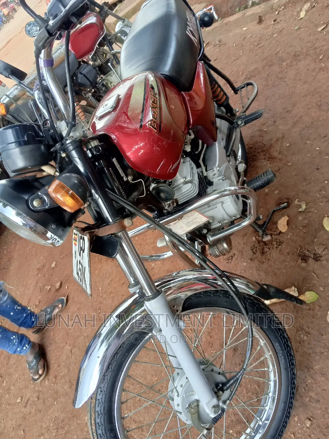 Bajaj Boxer 100 2023 Red