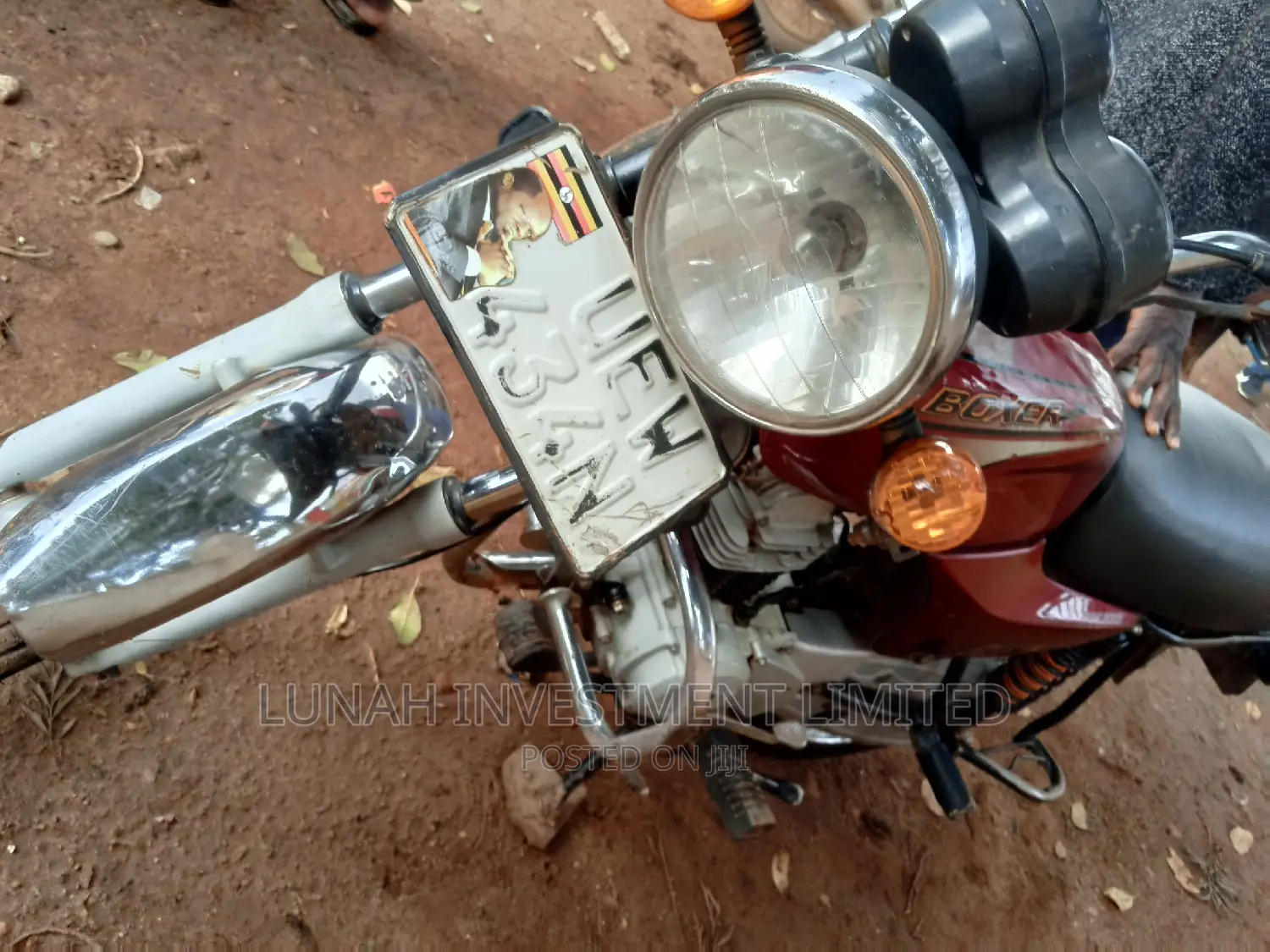 Bajaj Boxer 100 2022 Red