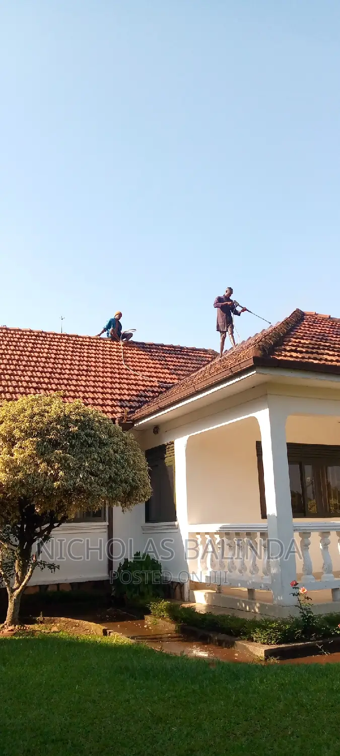 Make Your Roof Clean Using NB Cleaning Service