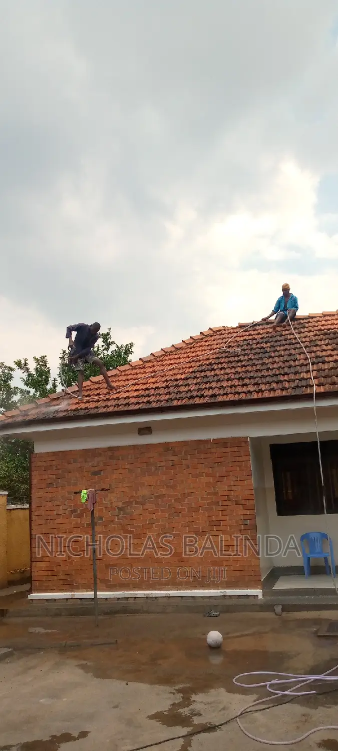 Make Your Roof Clean Using NB Cleaning Service