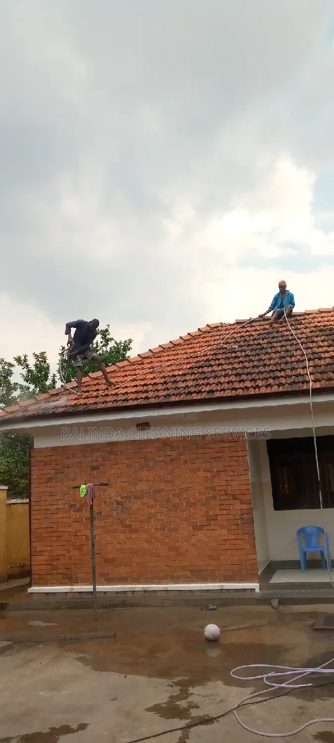 Make Your Roof Clean Using NB Cleaning Service