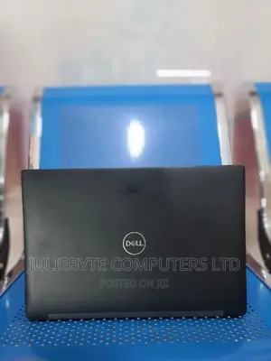 Laptop Dell Latitude 7390 8GB Intel Core i7 SSD 512GB