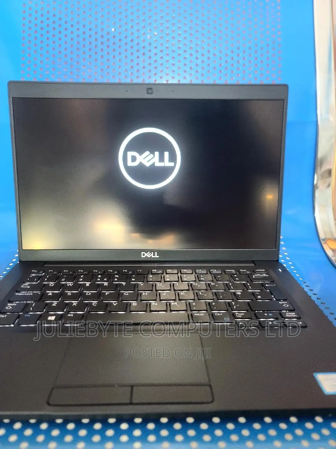 Laptop Dell Latitude 7390 8GB Intel Core i7 SSD 512GB
