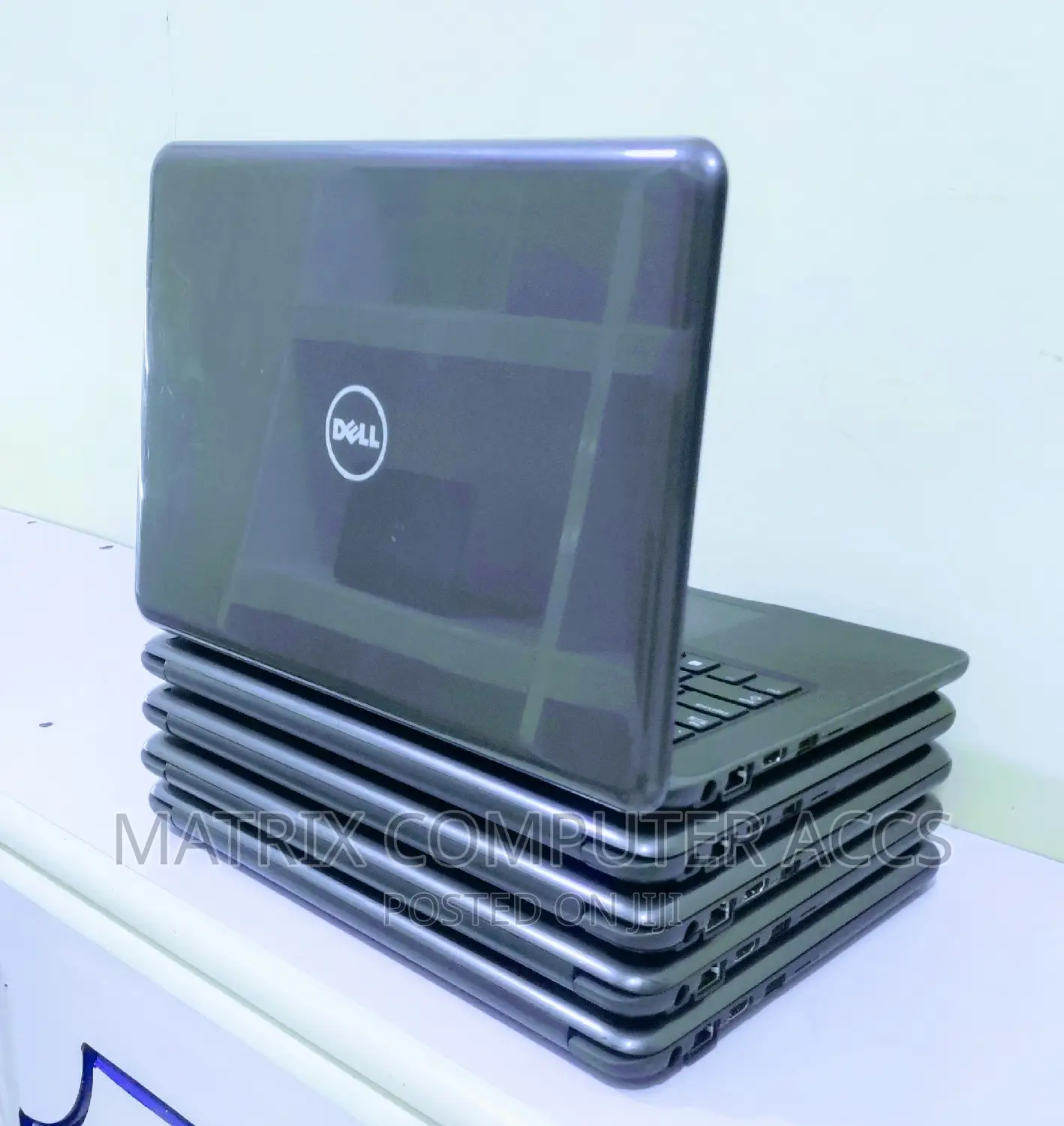 Laptop Dell Latitude 3380 4GB Intel Core I3 HDD 500GB