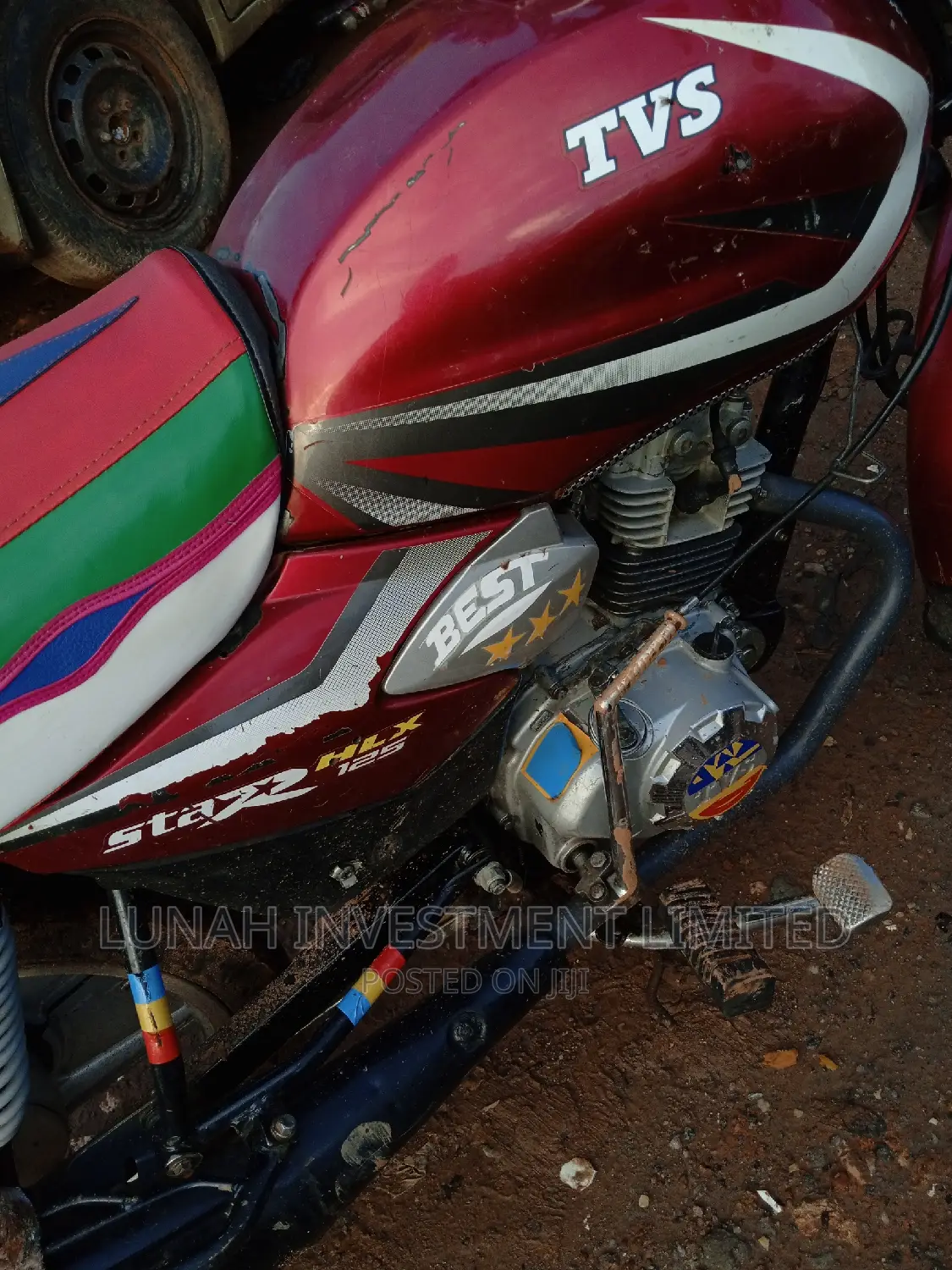 TVS HLX 125 2023 Red