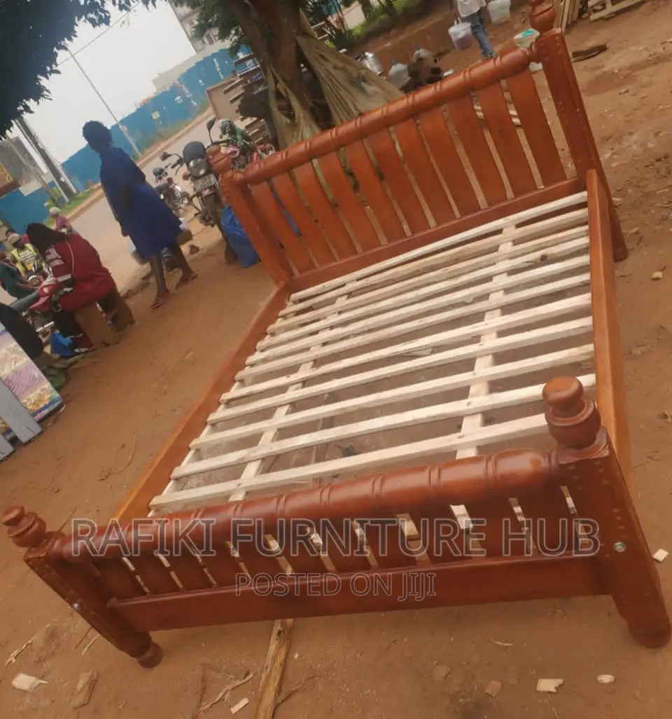 German Bed / 5by6 Bed / Wooden Bed / Good / Best Furniture