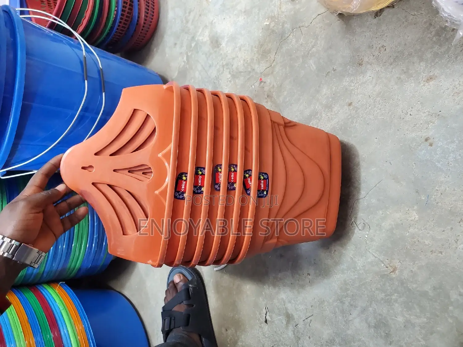 Plastic Flower Pots