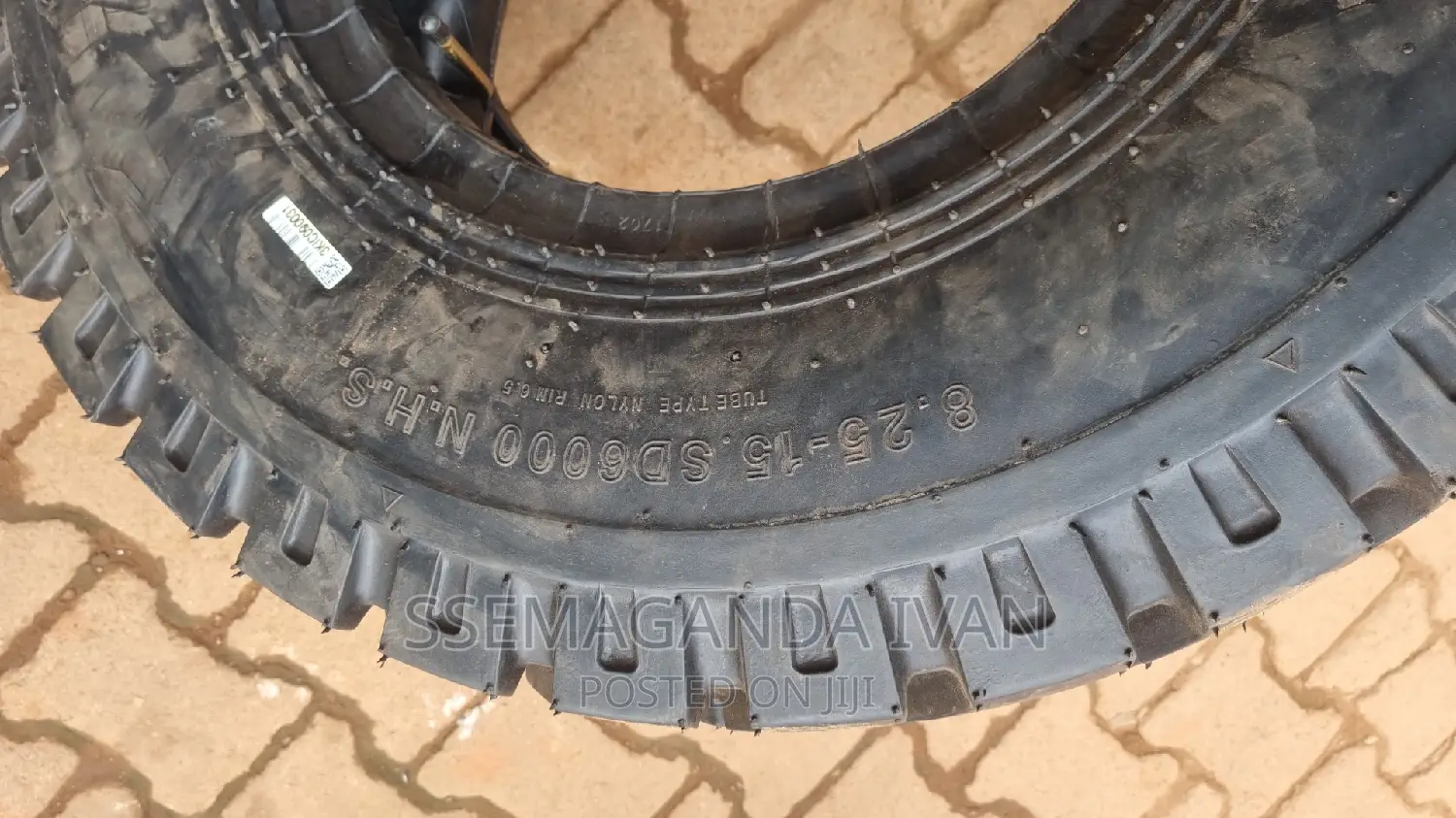 825r15 Lowbed Tyre