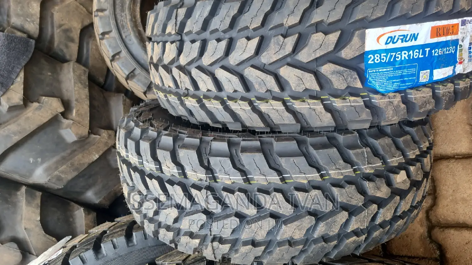 285/75r16 M/T Tyres