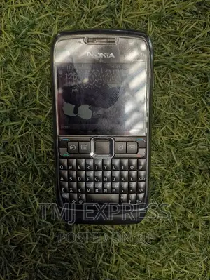 Nokia E71 Gray