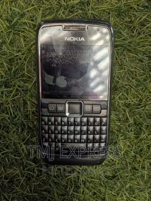 Nokia E71 Gray