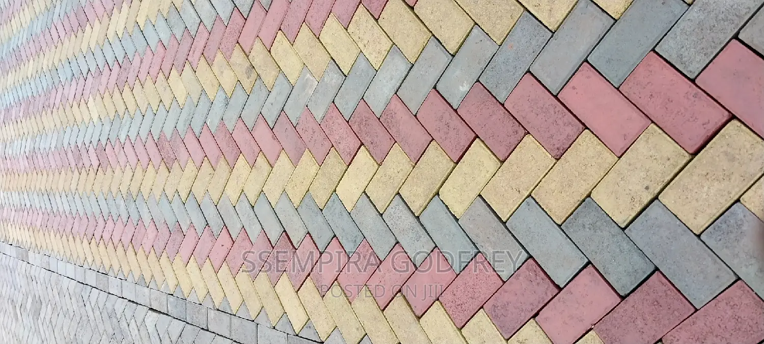 Technical Expert in Paver Laying and Construction