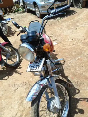 Bajaj Boxer 100 2023 Red