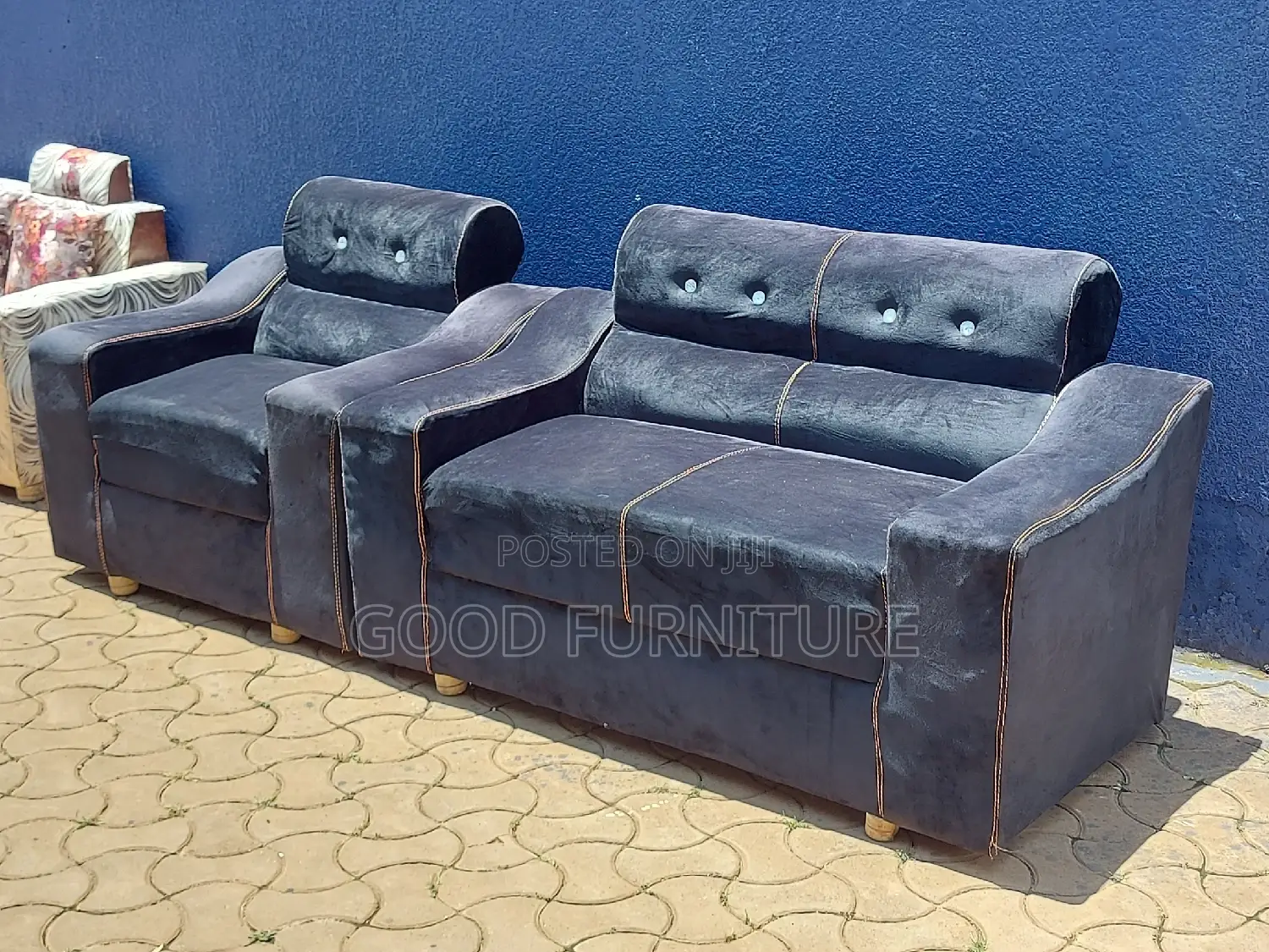Excellent Three Seaters Sofas