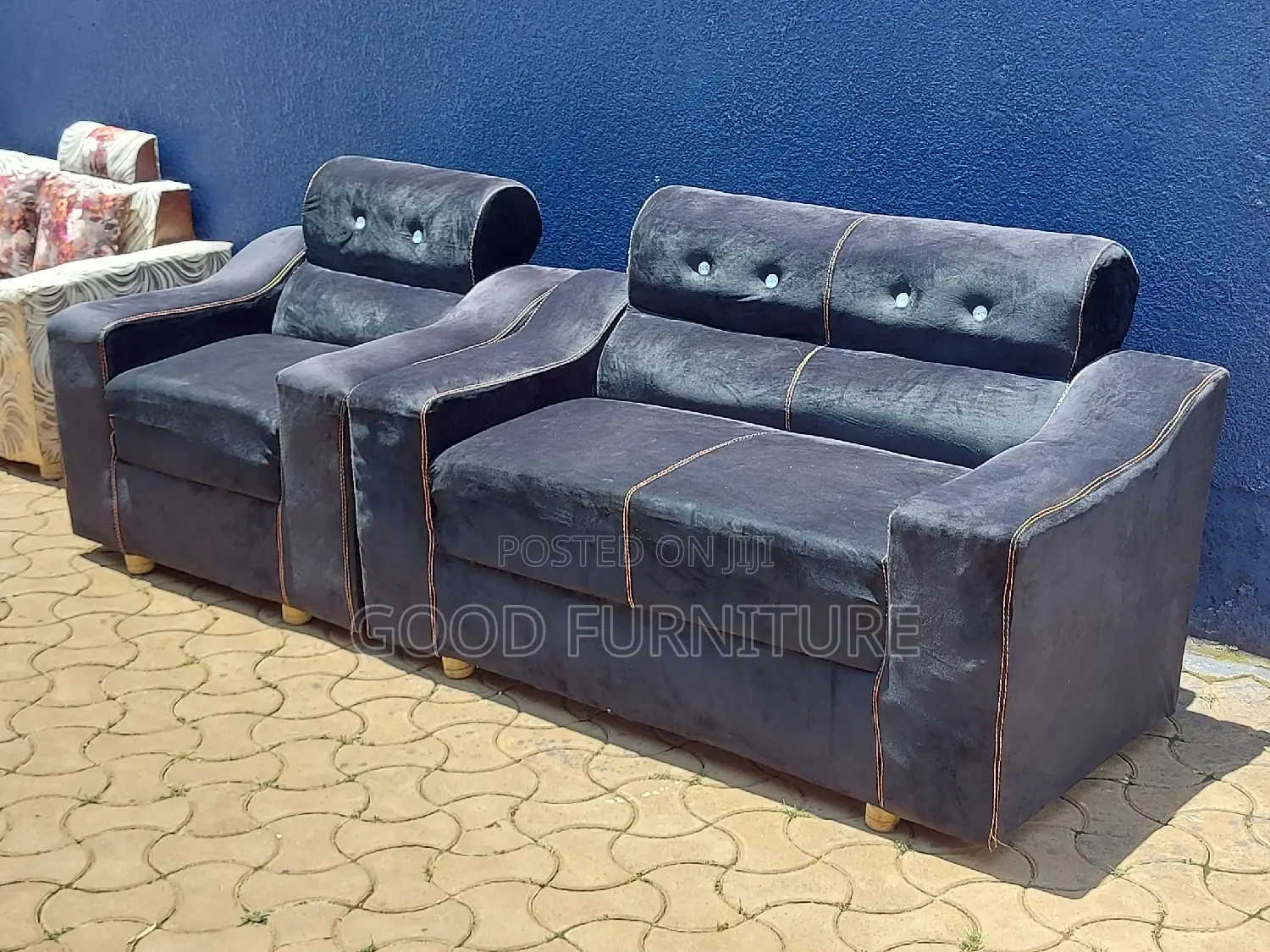 Excellent Three Seaters Sofas