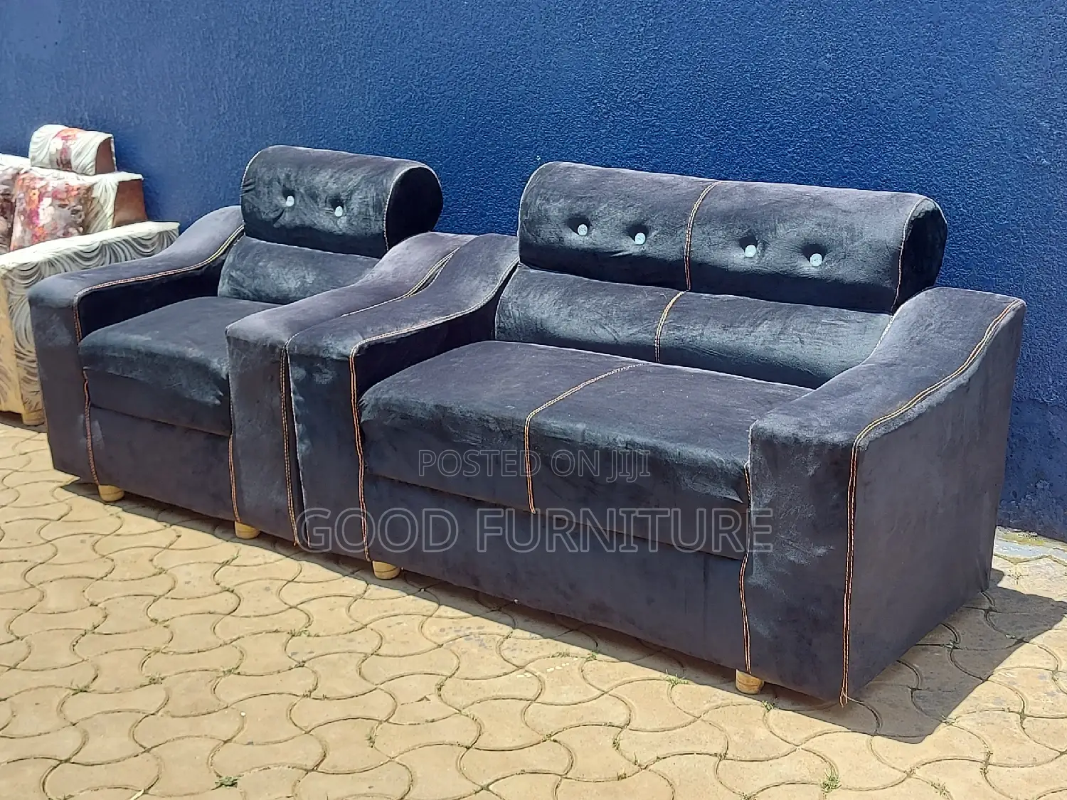Excellent Three Seaters Sofas