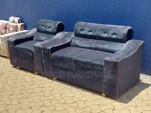 Excellent Three Seaters Sofas