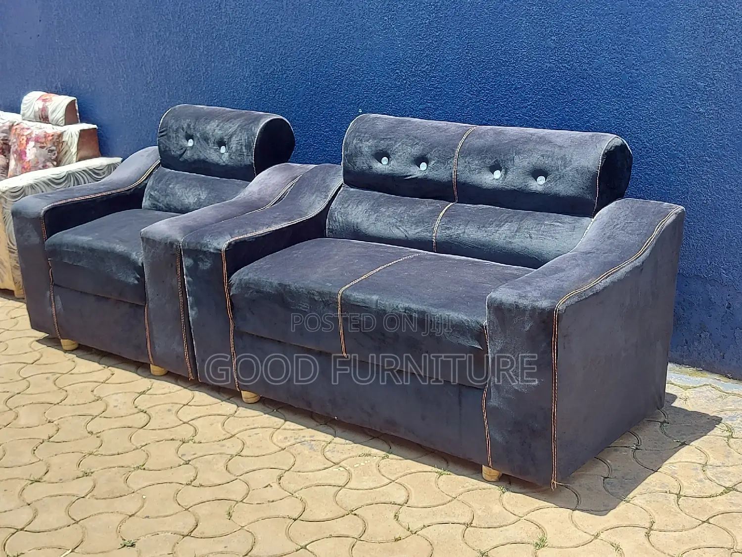 Excellent Three Seaters Sofas