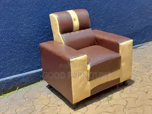 Lovely Single Seater Sofa