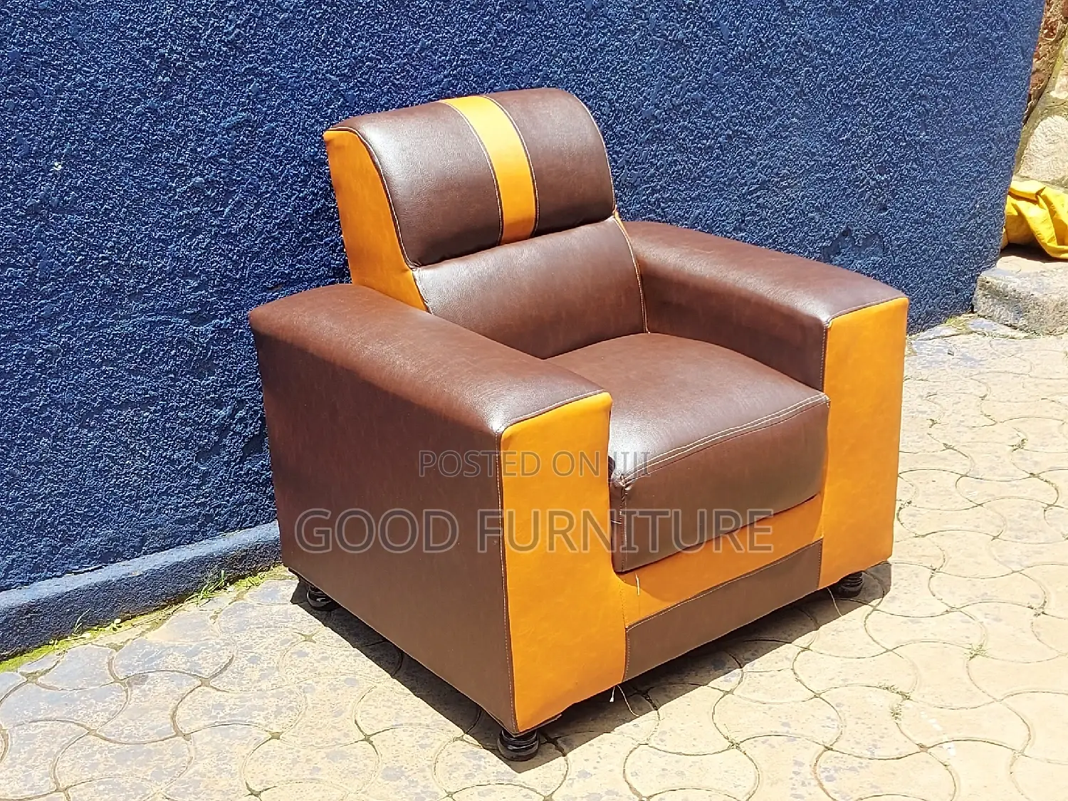 Adorable Single Seater Sofa