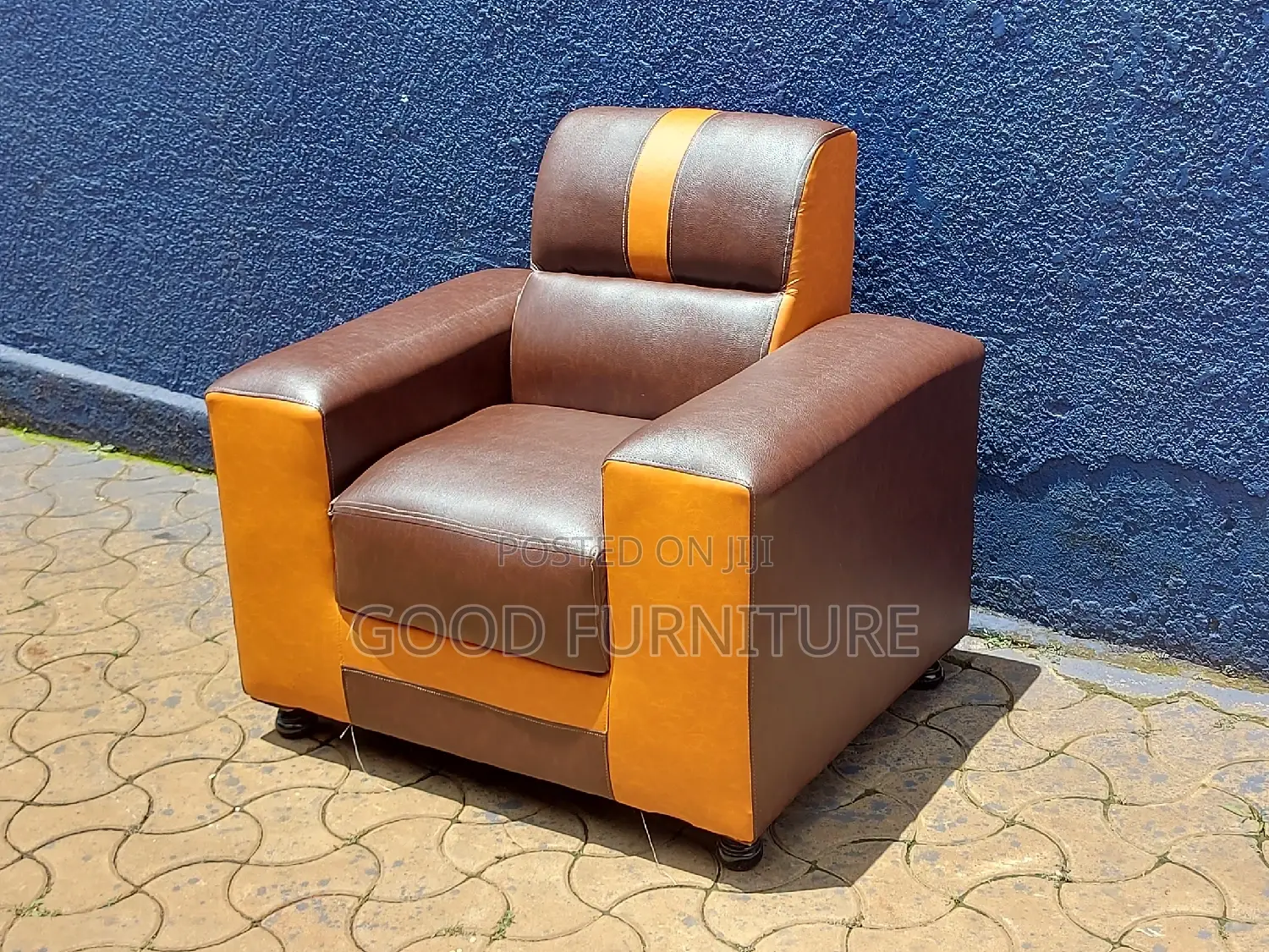 Adorable Single Seater Sofa