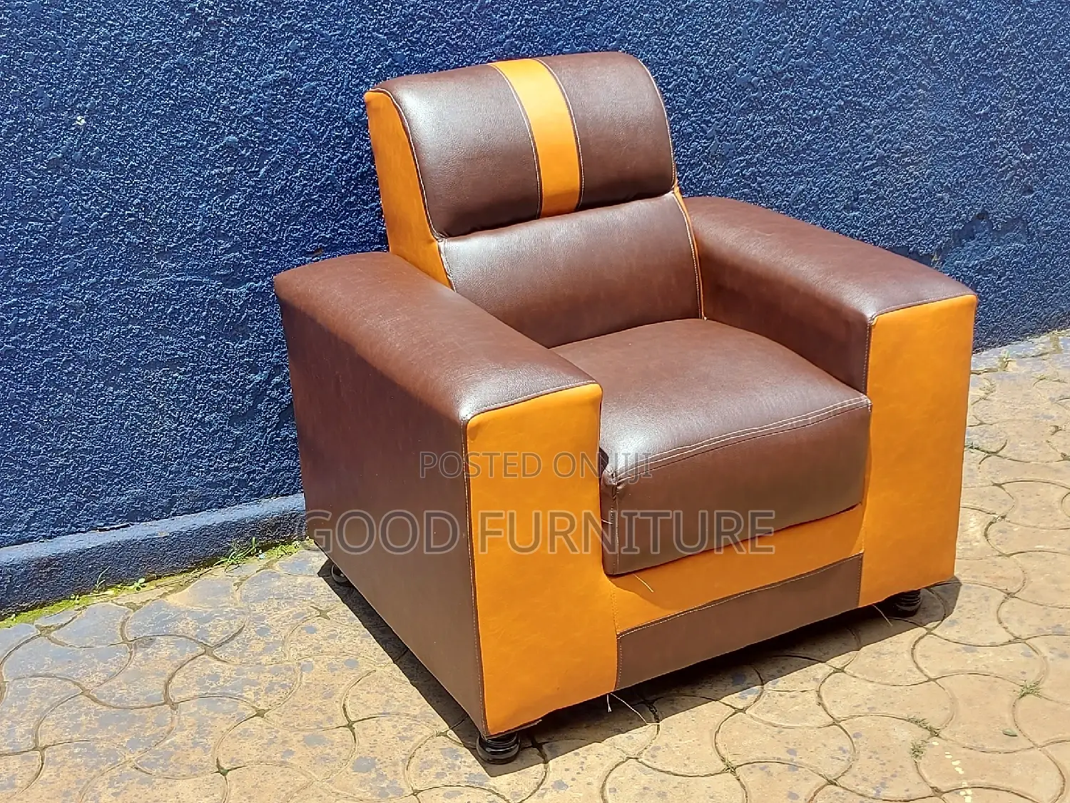 Adorable Single Seater Sofa