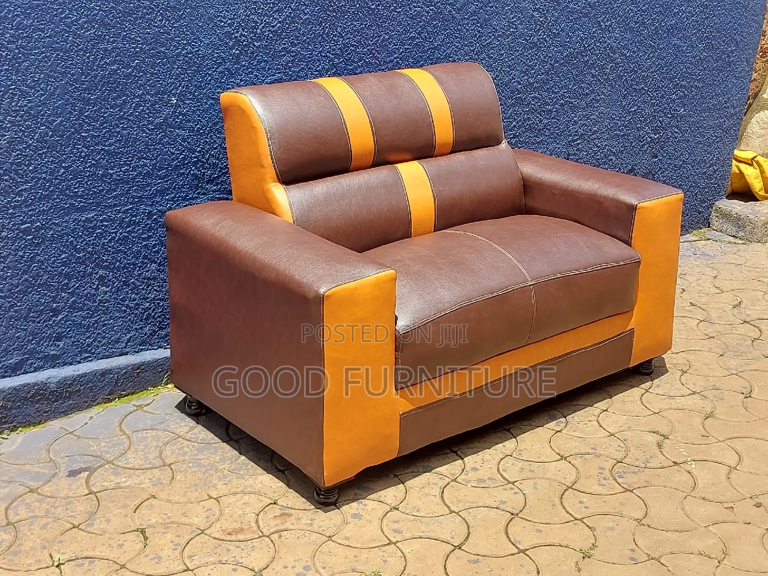 EXQUISITE Two Seaters Sofa